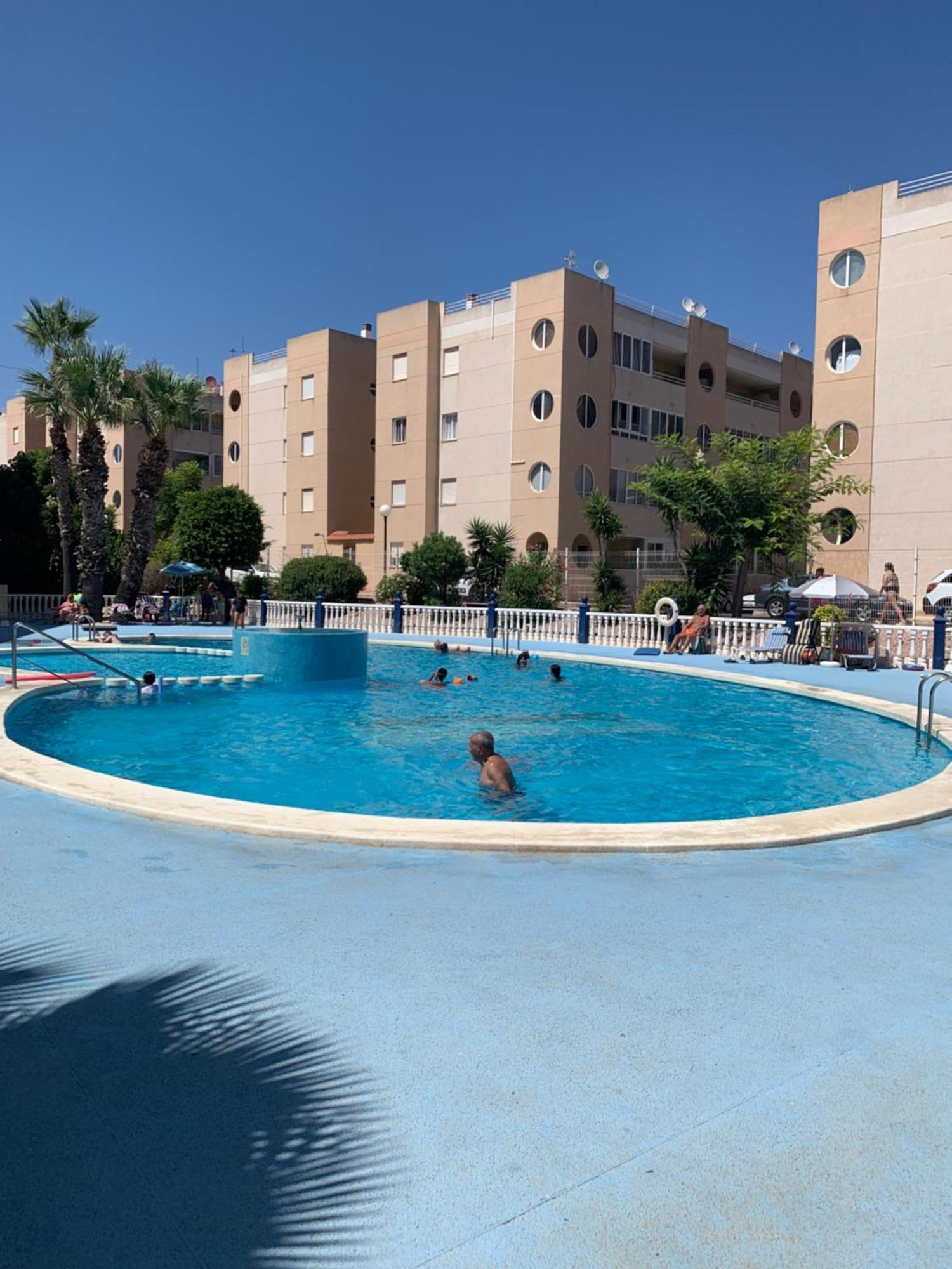 Tres Beau T4 Torrevieja Renove Et Moderne Leilighet Eksteriør bilde